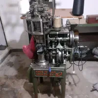 دستگاه جورابافی با وسایل مربوطه