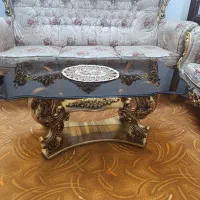 میز به همراه دوتا عسلی