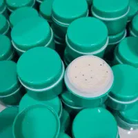 موجودن خاش|آرایشی، بهداشتی، درمانی|خاش, |دیوار