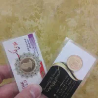 سکه ۵۰۰زیر تابلو