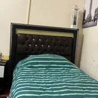 تخت یک نفره