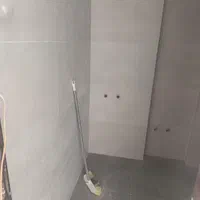 کاشی کار چسبی ودوغابی حرفه‌ای قیمت مناسب|خدمات پیشه و مهارت|اصفهان, خانه اصفهان|دیوار