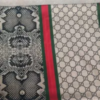 تعدادی شال و روسری|لباس|ملایر, |دیوار