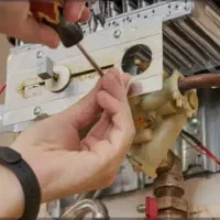 تعمیرات انجام میشود|آبگرمکن، پکیج، شوفاژ|تهران, هفده شهریور|دیوار