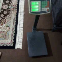 ترازوباسکولی خیلی تمیز قابلیت ده روزشارژ