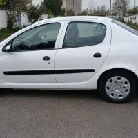 رانا مدل ۹۳ سالم و بدون رنگ|خودرو سواری و وانت|رشت, نامجو|دیوار