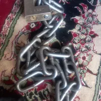 زنجیرضخیم وکلفت باقفل کتابی بزرگ
