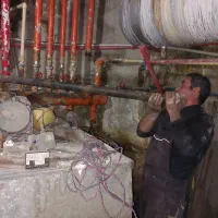 لوله کشی و لوله باز کنی با دستگاه