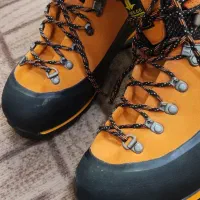 کفش کوهنوردی|کیف، کفش، کمربند|سنندج, |دیوار