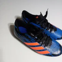 کفش ورزشی.  سایز ۳۷یا۳۸|تجهیزات ورزشی|اسلام‌شهر, شهرک توحید|دیوار