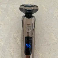 ریش تراش فیلیپس نو یکبارم استفاده نشده اصلی