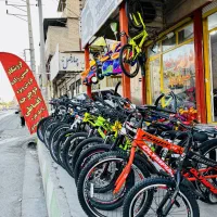 نمایشگاه  دوچرخه حسین زاده