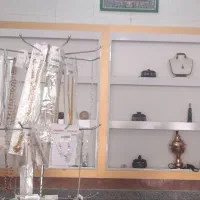 قفسه ویترین مناسب انواع مشاغل