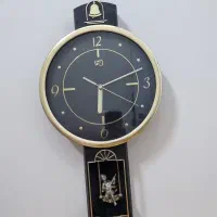 ساعت دیواری قدیمی