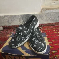 کتونی بچه گانه و کالج زنانه ارزان|کیف، کفش، کمربند|بروجرد, |دیوار