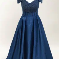 لباس مجلسی در حد فقط یکبار استفاده