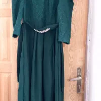 لباس مجلسی کاملا نو فقط یکبارپوشیده شده سایز ۴