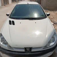 ۲۰۶ sd v8