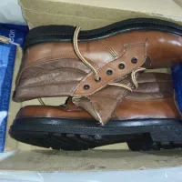 کفش ایمنی برند کفش ملی سایز42و43