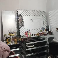 آیینه و کنسول شیک آیینه ای