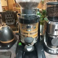 دستگاه آسیاب قهوه