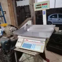 ترازوی 70 کیلویی محک