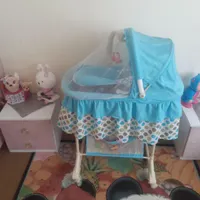 تخت‌نوزاد‌موزیکال‌وتشک‌ویبره‌دار‌‌‌ودارای‌چراغ‌شب|تخت و صندلی بچه|تبریز, |دیوار