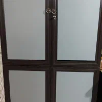 کمد، کتابخانه ام دی اف