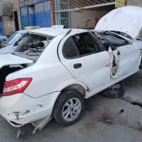 ساینا ۹۶ تصادفی روشن حرکت