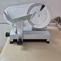 فروش کالباس بر محک