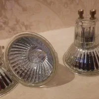 لامپ هالوژن ۵۰ وات اسرام پایه استارتی