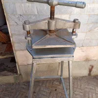 دستگاه پرس صحافی دستی|ماشین‌آلات صنعتی|اصفهان, باتون|دیوار