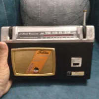 رادیو توشیبای قدیمی در حددنو