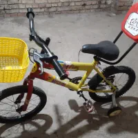 دوچرخه زرد رنگ ۱۶