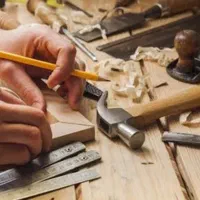 نجار ماهر در و چهارچوب/مونتاژکار کابینت/کارگرساده