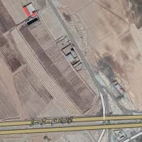 ۵۰۰۰مترزمین برجاده اصلی جاده وآزادراه