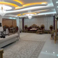 آپارتمان ۱۳۵ متر ، پارکینگ اختصاصی