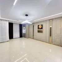70متر-سندتک-برگ-حیاط-اختصاصی