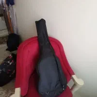 گیتار|گیتار، بیس، امپلیفایر|بومهن, |دیوار