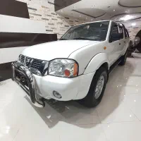 نیسان پیکاپ دوکابین