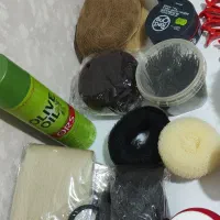 وسایل شنیون|آرایشگاه و سالن‌های زیبایی|الوند, |دیوار