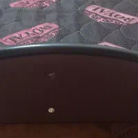 تخت‌تک‌نفره‌