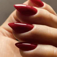 تخفیف خدمات ناخن