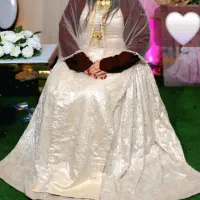 لباس عقد