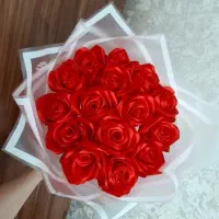 گل روبانی زیبا