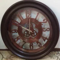 ساعت دیواری بزرگ