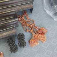 کتیبه وتعدادی گل وتناب۵۰۰هزار