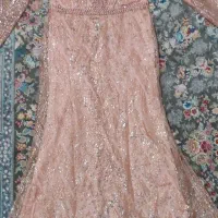 لباس مجلسی|لباس|شهریار, کرد امیر|دیوار