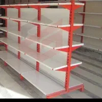 قفسه وسط خور فروشگاهی