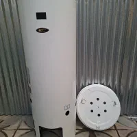 بدنه آبگرمکن مخزنی ایستاده در حد نو